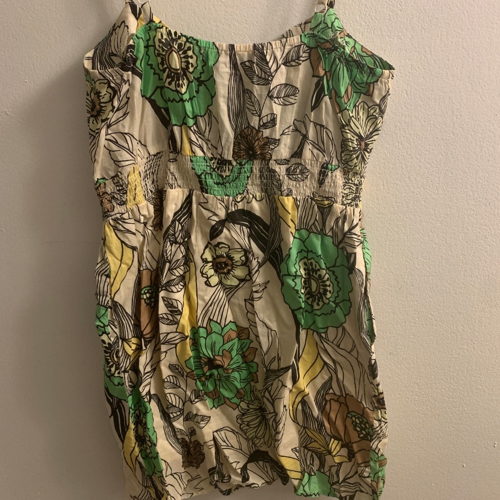 Fun Flower Sundress - Picture 4 of 4